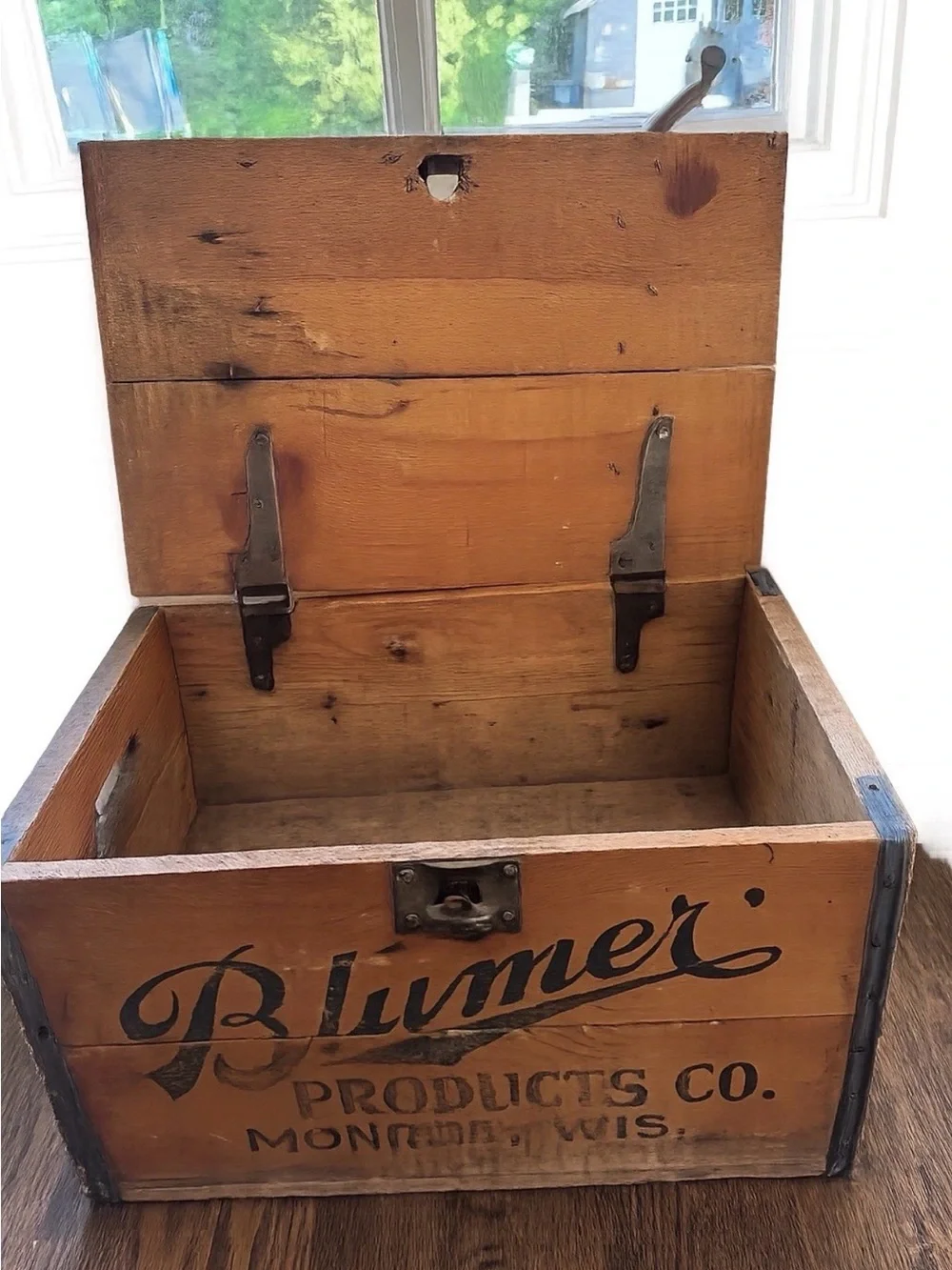 Blumer Products Co. Wooden Storage Crate